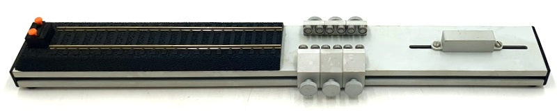 Hornby OO Gauge 1/76 R8211 - Rolling Road for 12 Volt DC Electric Locomotives