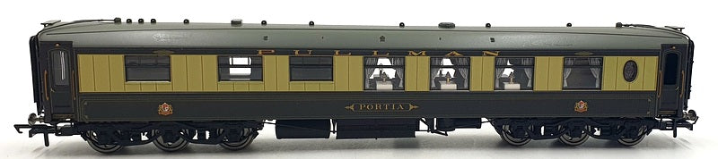 Hornby OO Gauge (1/76) R 4476 - 12 Wheel Pullman 1st Class Kitchen Car 'Portia'