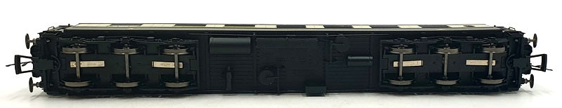 Hornby OO Gauge (1/76) R 4476 - 12 Wheel Pullman 1st Class Kitchen Car 'Portia'
