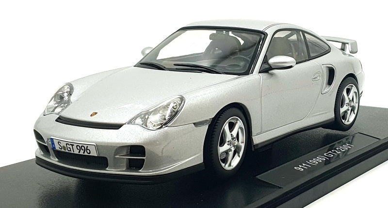 KK 1/18 Scale Diecast KKDC181451 - 2001 Porsche 911 (996) GT2 - Silver