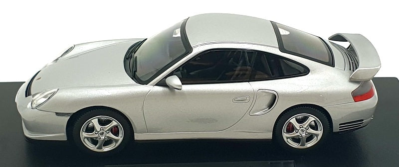 KK 1/18 Scale Diecast KKDC181451 - 2001 Porsche 911 (996) GT2 - Silver
