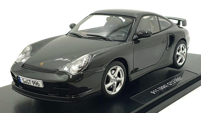 KK 1/18 Scale Diecast KKDC181453 - 2001 Porsche 911 (996) GT2 - Black