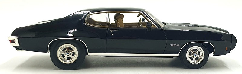 Acme 1/18 Scale A1801229 - 1970 Pontiac GTO Ram Air IV - Black