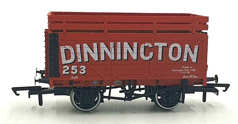 Oxford OO Gauge (1/76) OR76CK7001 Coke Wagon 7 Plank Dinnington 254 w/2 Rails