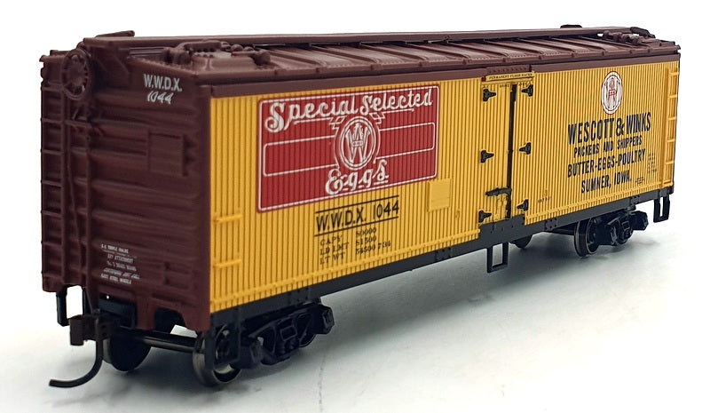 Roundhouse HO (1/87) Scale 85591 Special Eggs 40' Wood-Sided Reefer 1044