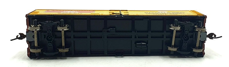 Roundhouse HO (1/87) Scale 85591 Special Eggs 40' Wood-Sided Reefer 1044