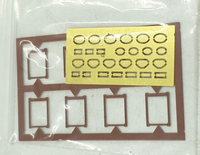 Model Rail OO Gauge MR-208 - LNER J70 0-6-0T Lined Livery #7126