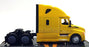 Welly 1/32 Scale Diecast 32695W - Freightliner Cascadia - Yellow