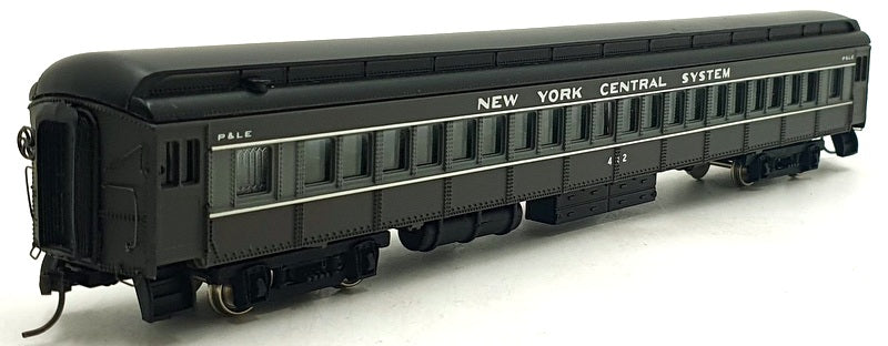 Bachmann Spectrum HO 1/87 Scale 89102 - NYC Coach #412/P&LE