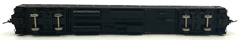 Bachmann Spectrum HO 1/87 Scale 89102 - NYC Coach #412/P&LE