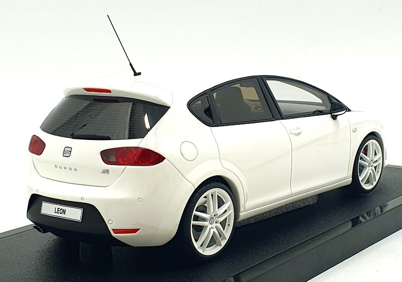 Otto Models 1/18 Scale Resin OT1332 - Seat Leon Cupra MK2 - White