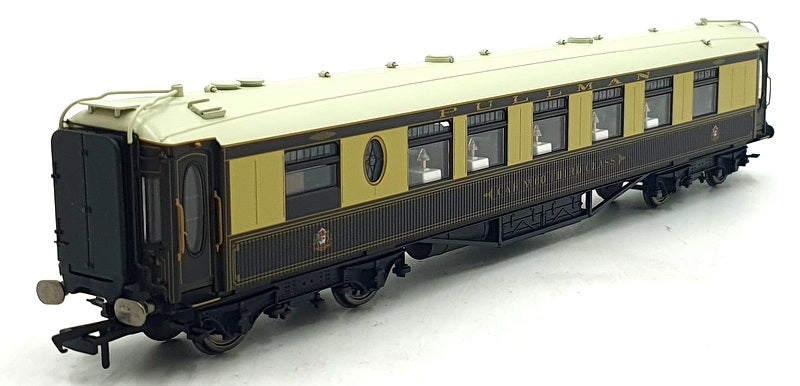 Hornby OO Gauge (1/76) R4481 - 8 Wheel Pullman 3rd Class Kitchen Car 'No 60'