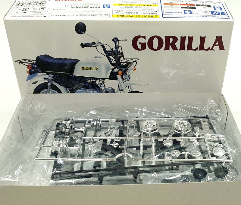 Aoshima 1/12 Scale Kit 06343 - Honda Gorilla Z50J '78 - White 