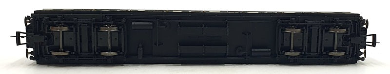 Hornby OO Gauge (1/76) Scale R4299A - SR Maunsell Composite Coach '5138'