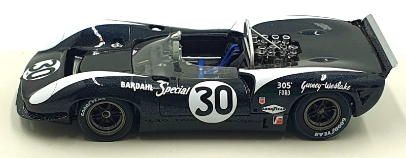 Spark 1/43 Scale S1147 - Lola T70 MKII #30 1st Bridgehampton 1966 - Gurney