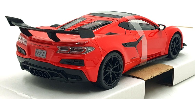 Maisto 1/24 Scale 32927 - 2025 Corvette ZR1 Coupe - Red