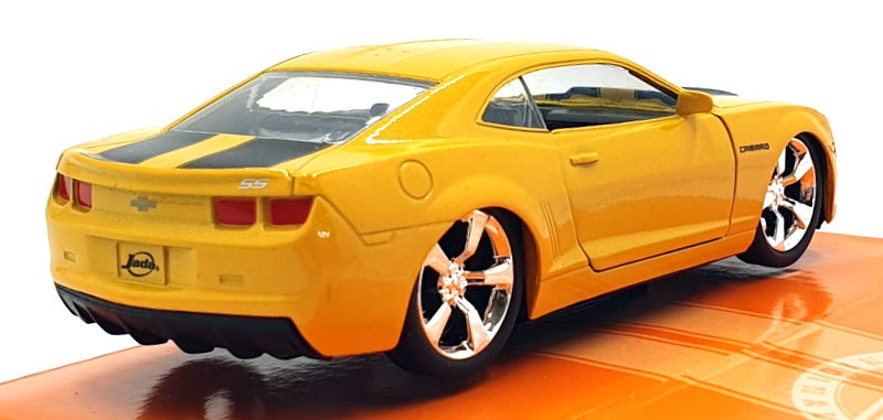 Jada 1/32 Scale 24073 - 2010 Chevrolet Camaro - Met. Yellow