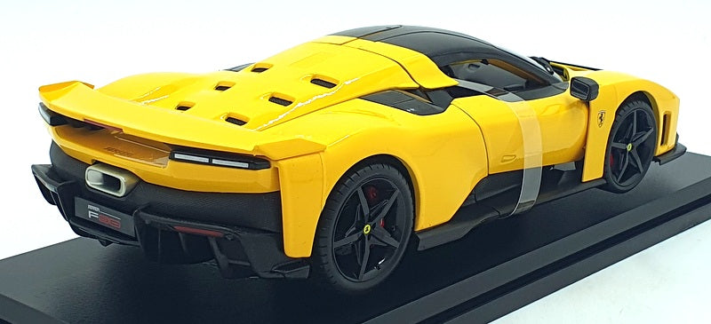 Maisto 1/18 Scale Diecast 46629 - Ferrari F80 - Yellow