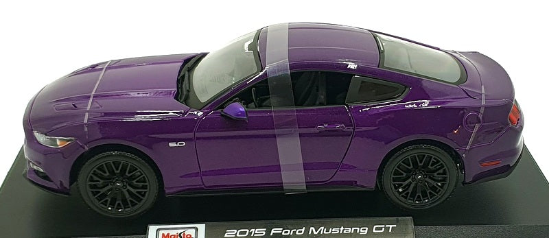 Maisto 1/18 Scale Diecast 46629 - 2015 Ford Mustang GT - Purple