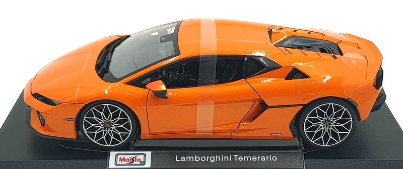 Maisto 1/18 Scale Diecast 46629 - Lamborghini Temerario - Met. Orange