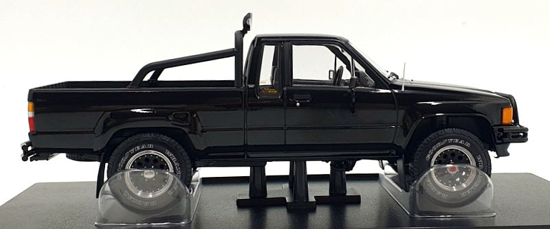 KK 1/18 Scale Diecast KKDC181565 - 1985 Toyota Truck Xtra Cab 4x4 - Black