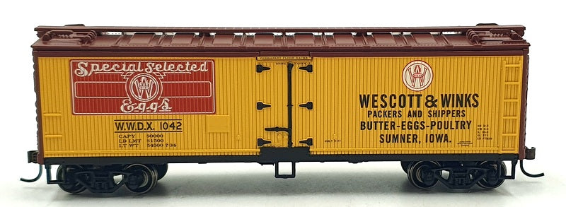 Roundhouse HO (1/87) Scale 85590 Special Eggs 40' Wood-Sided Reefer 1042