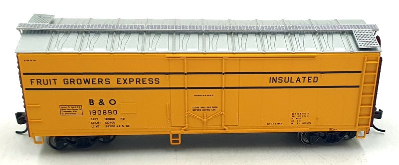 Atlas HO (1/87) Scale 20 001 619 40' Plug Door Box Car Fruit Growers B&O 180890