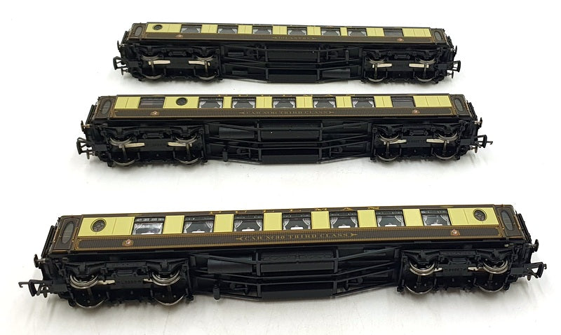 Hornby OO Gauge (1/76) R 2568 Devon Belle BR 4-6-2 Loco and Pullman Cars x3