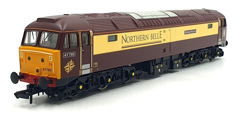 Hornby OO Gauge (1/76) R3134 Northern Belle Co-Co Diesel C 47 Pullman Cars x3