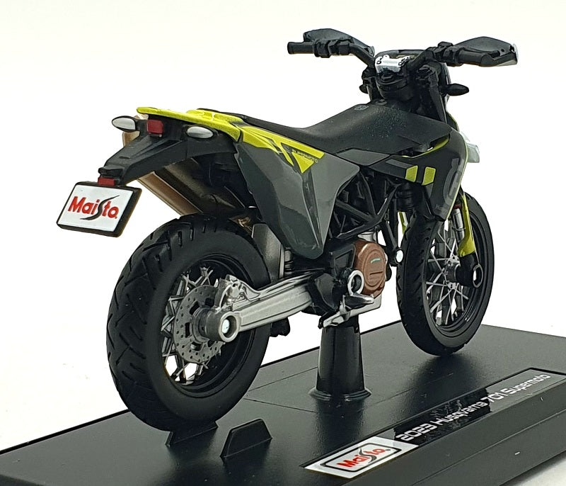 Maisto 1/18 Scale 39300-23091 - 2023 Husqvarna 701 Supermoto Motorbike