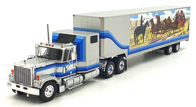 Ixo 1/43 Scale TTR039.22 - 1980 GMC General Truck & Trailer (Horse and Carriage)