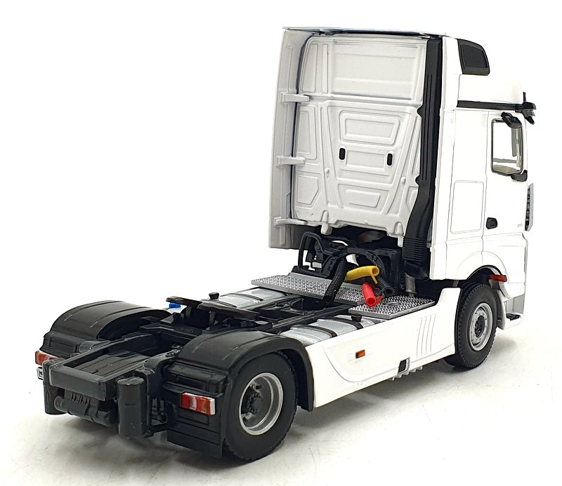 WSI Models 1/50 Scale 03-2038 - MB Actros MP5 Giga Space 4x2 Truck