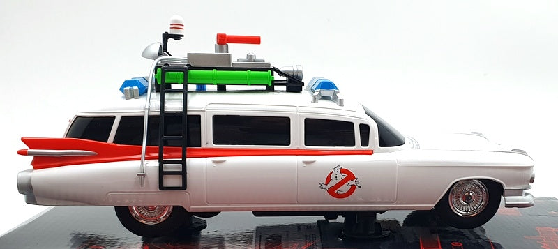 Jada 1/16 Scale 36139 - Ghostbusters ECTO-1 R/C Radio Control Car