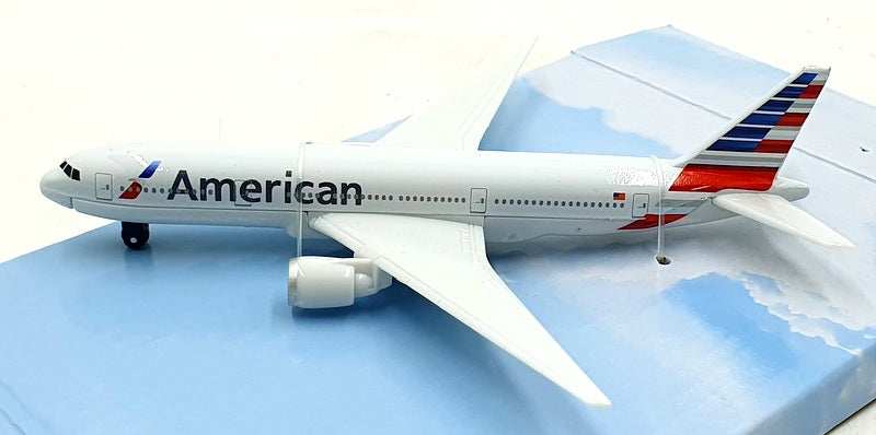 Daron Toys Appx 14cm Long Diecast RT1664-1 - American Airlines Aircraft - White