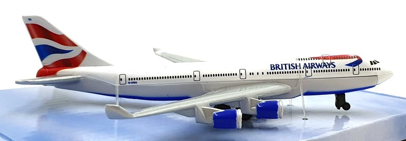 Daron Toys Appx 14cm Long RT6004 - BA Boeing 787 Aircraft - White/Silver