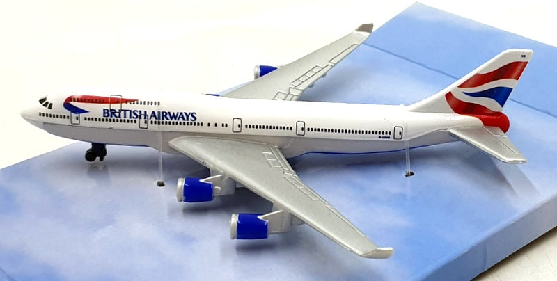 Daron Toys Appx 14cm Long RT6004 - BA Boeing 787 Aircraft - White/Silver