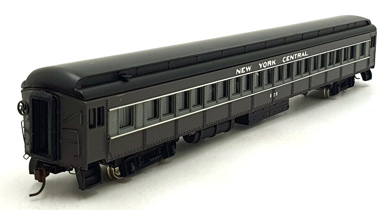 Bachmann Spectrum HO 1/87 Scale 89103 - New York Central #809 Coach