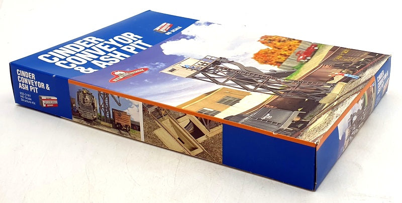 Walthers Cornerstone HO Scale Kit 933-3181 - Cinder Conveyor and Ash Pit