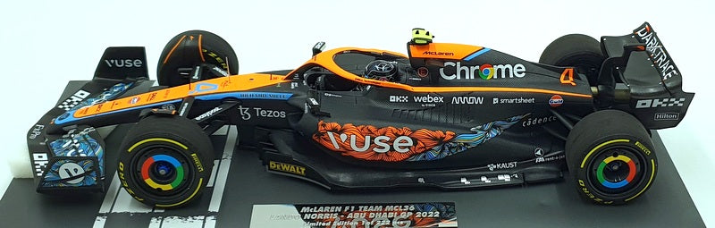 Minichamps 1/18 Scale 537 224004 - McLaren F1 Team MCL36 #4 Abu Dhabi GP 2022