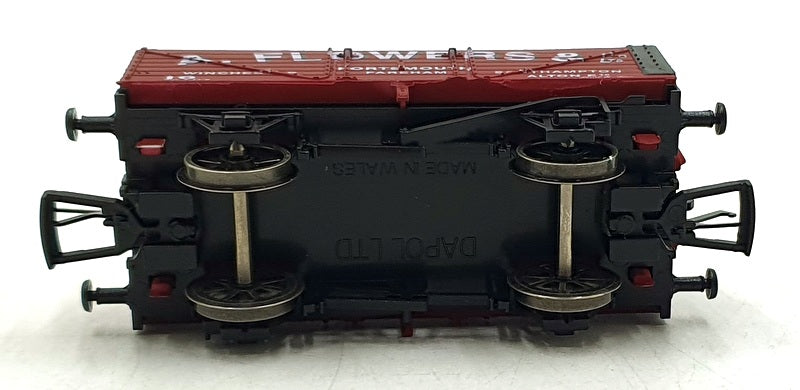 Dapol OO Gauge (1/76) 201026C - A. Flower & Co. Plank Wagon #16 LE