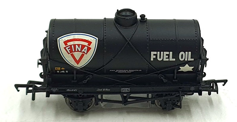 Bachmann OO Gauge 37-658A - 14 Ton Tank Wagon FINA - Black