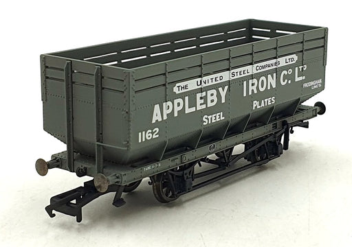 Hornby OO Gauge (1/76) R6821A - Appleby Iron Co. 20 Ton Coke Hopper #1162
