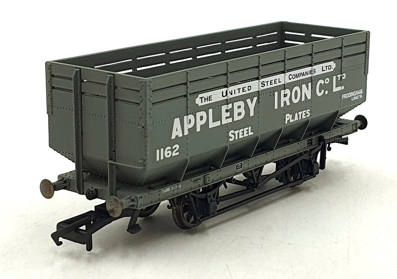 Hornby OO Gauge (1/76) R6821A - Appleby Iron Co. 20 Ton Coke Hopper #1162