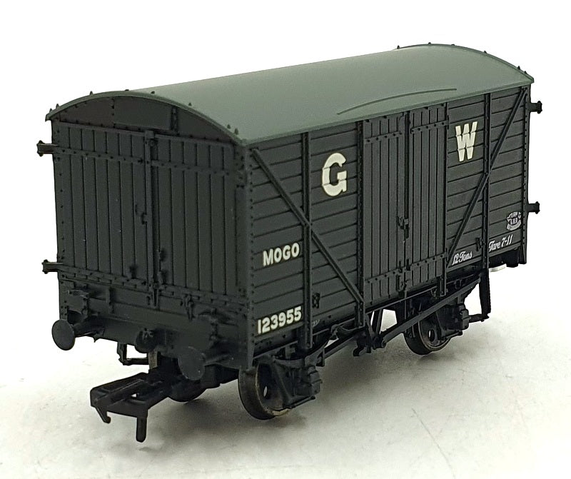 Bachmann OO Gauge 37-778B - 12 Ton Mogo Van GWR #123955 - Dark Grey