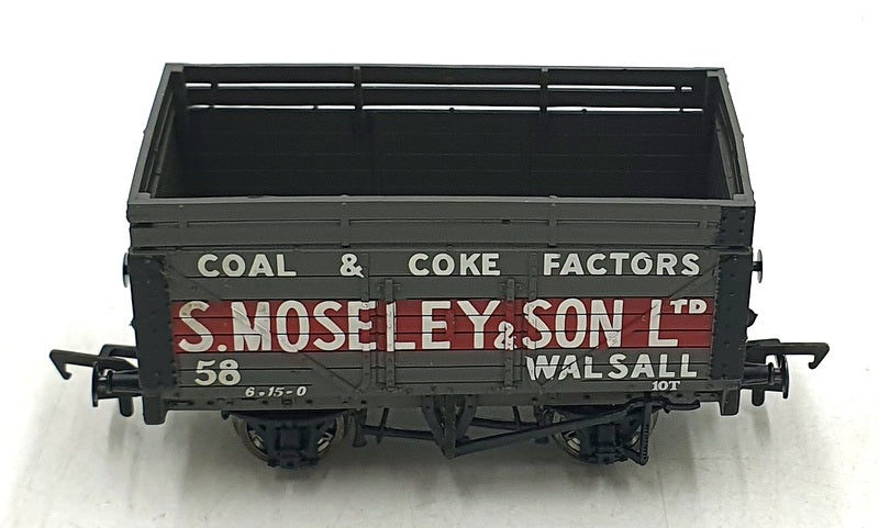 Bachmann OO Gauge 37-180 - 7 Plank Wagon w/ Coke Rail S Moseley & Son