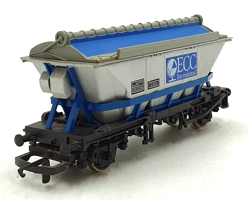 Hornby OO Gauge (1/76) R052 - 'ECC' Hopper Wagon CDA 353224 - Silver/Blue