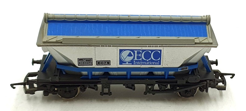Hornby OO Gauge (1/76) R052 - 'ECC' Hopper Wagon CDA 353224 - Silver/Blue