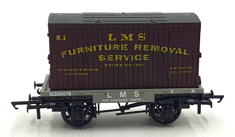 Dapol OO Gauge (1/76) B162 - LMS Conflat w/Furniture Container N300478