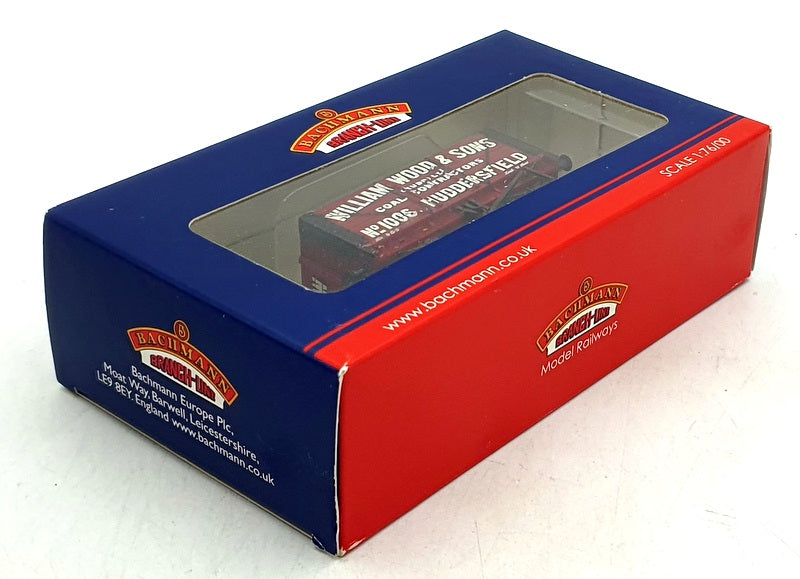 Bachmann OO Gauge 37-159 - 8 Plank Fixed End Wagon William Woods & Sons #1006
