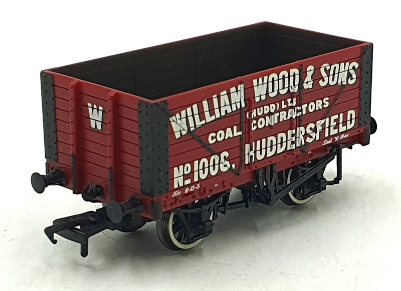 Bachmann OO Gauge 37-159 - 8 Plank Fixed End Wagon William Woods & Sons #1006